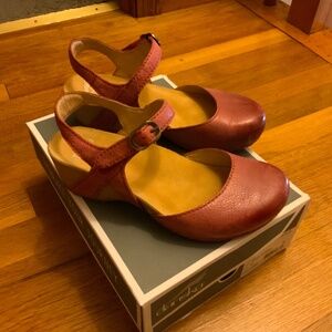 Dansko Tiffani size 37